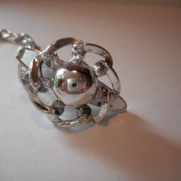 "Silver Tone Floret Sweater Clasp Clip " - Picture 3 of 5